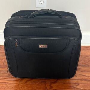 Tumi 4 Zipper Rolling Carryon Bag